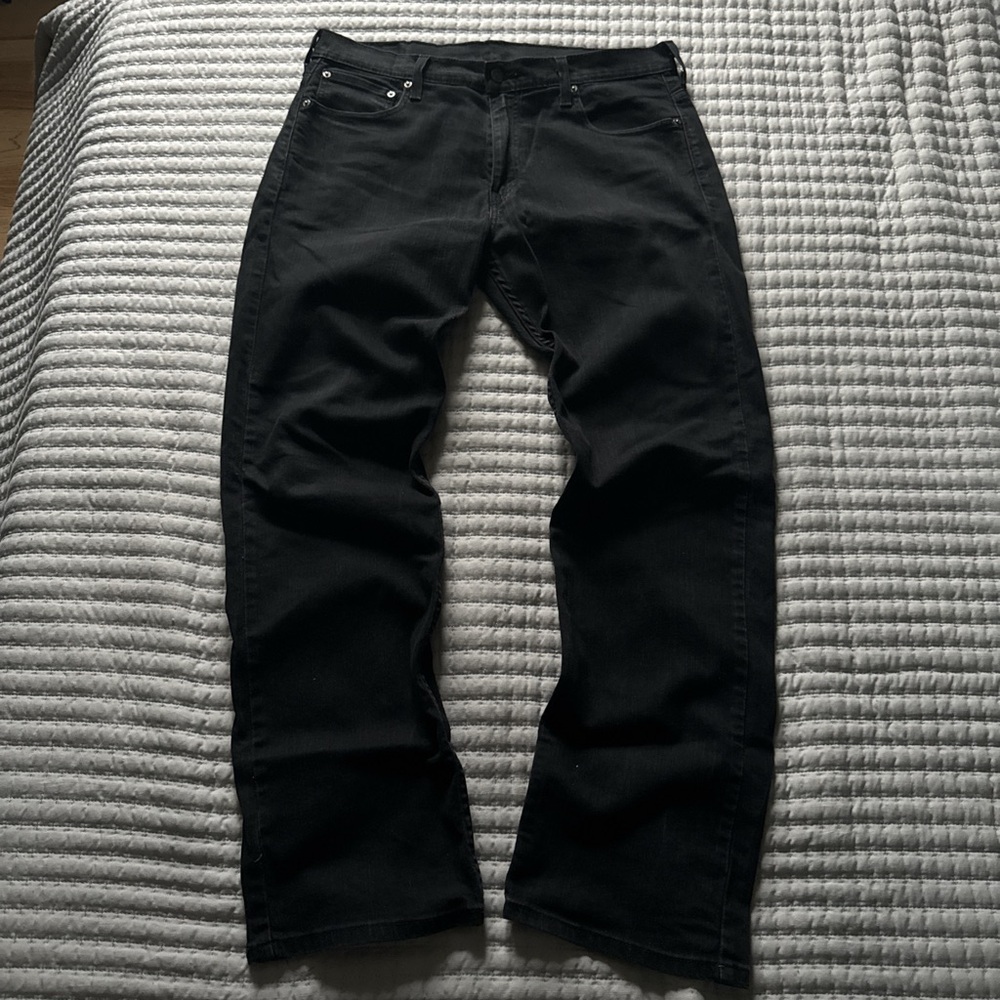 Levi's Men's Dark Gray Relaxed Jeans